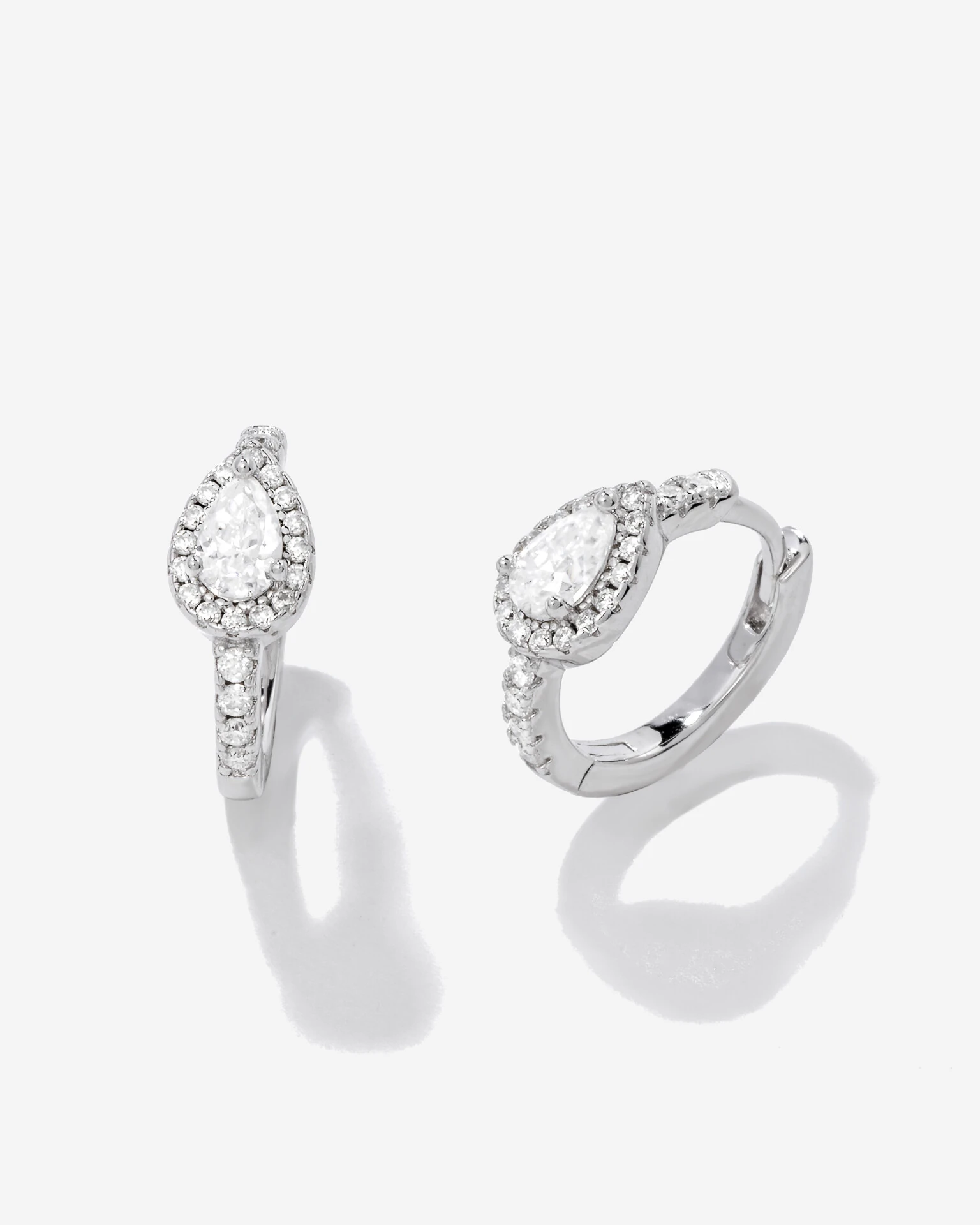 Brinco Lyra Prata 925